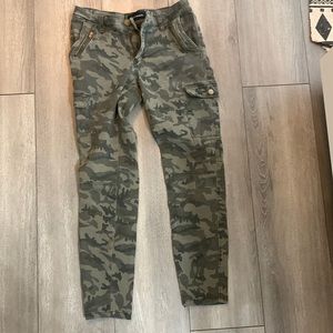 Ashley Mason camo jeans size 28